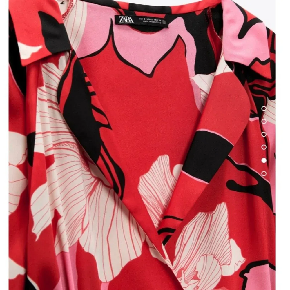 Zara Floral Dress - Picture 7 of 8
